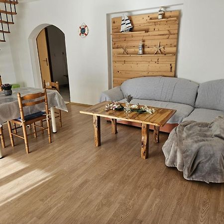 Pljesa Apartments Supetarska Draga Exterior foto