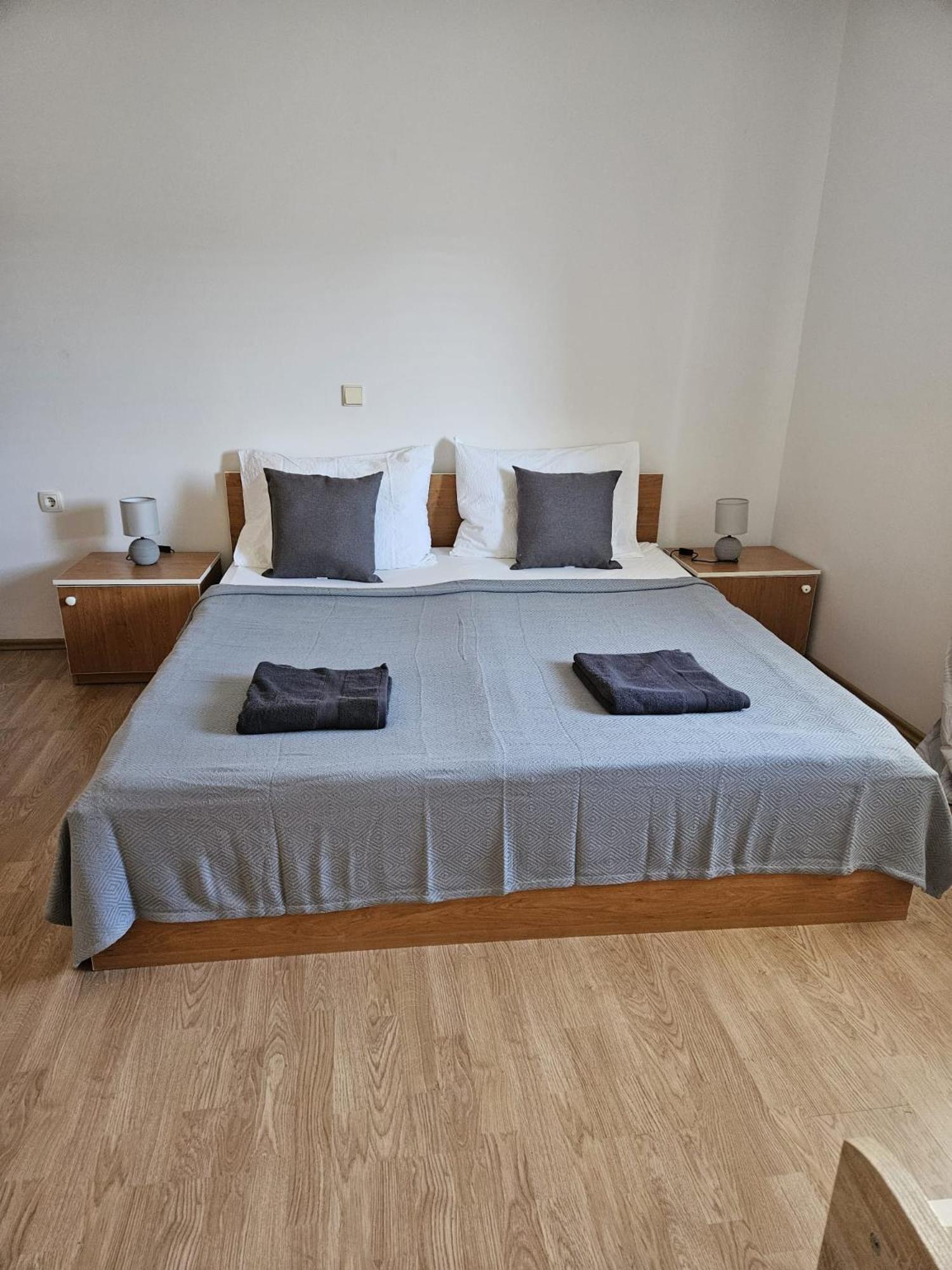 Pljesa Apartments Supetarska Draga Habitación foto